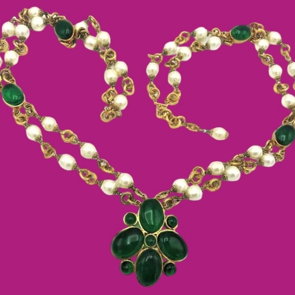 🤍$10 Credit First Time Posh-Shoppers! Discount Code VINTAGESWEETPEA Poshmark - Picture 1 of 2